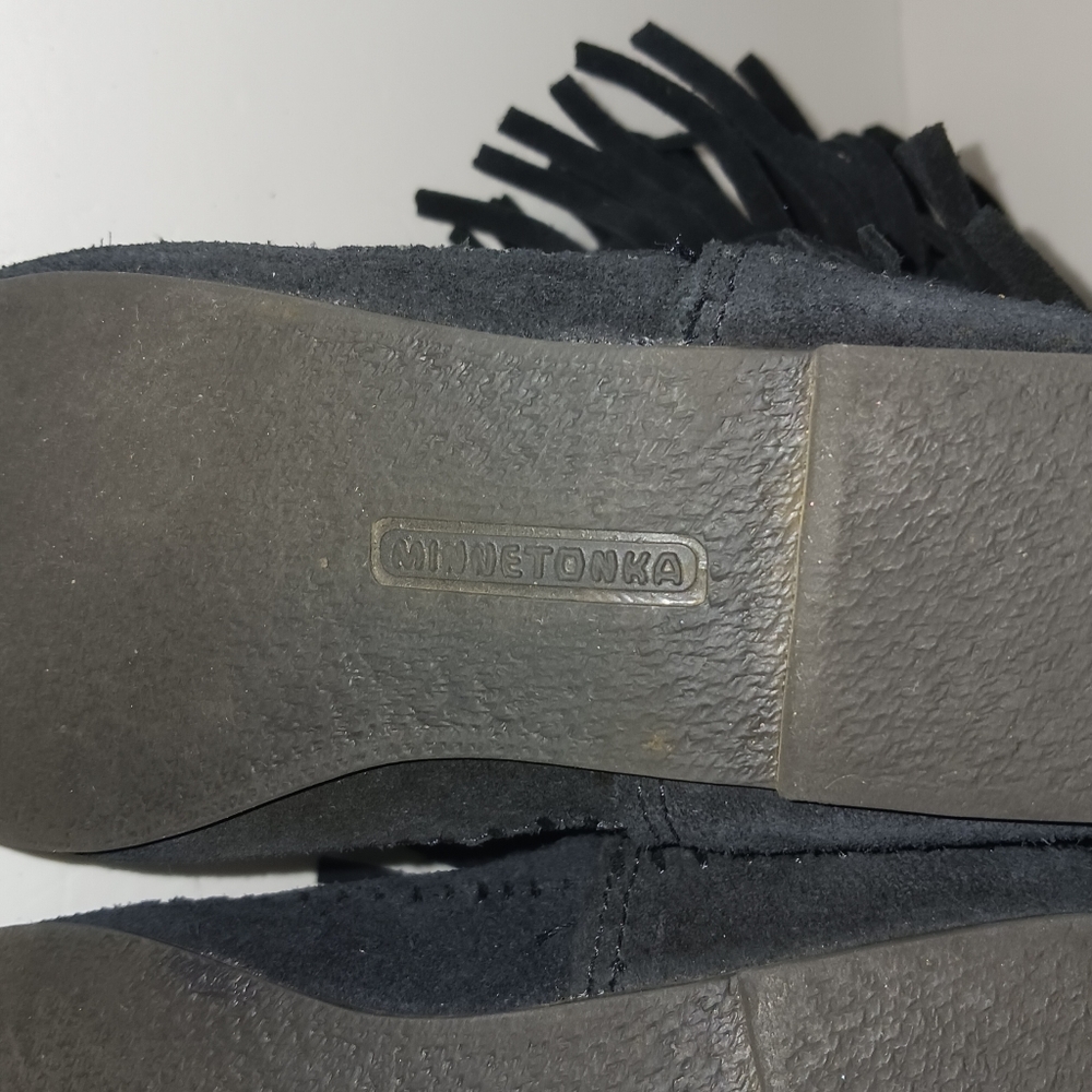 Minnetonka Black Suede Fringe Moccasin Pull-On Boots - US 8 - EUC - Picture 5 of 9